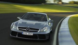  Mercedes bị phạt vì vi phạm mức tiêu hao nhiên liệu 