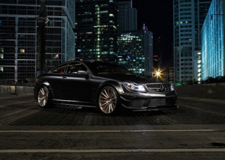  Mercedes C63 AMG phiên bản ‘Người dơi’ 