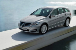  Mercedes công bố giá bán R-class 2011 