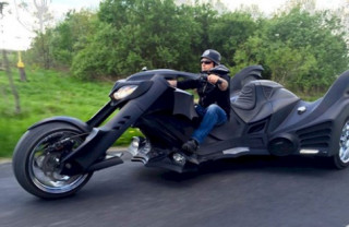  Môtô 3 bánh ‘người Dơi’ độc đáo 