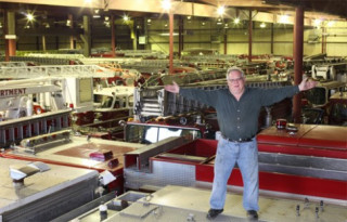  Người đàn ông sở hữu 450 xe cứu hỏa 