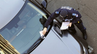  Nữ tài xế thoát nộp phạt nhờ dấu phẩy 