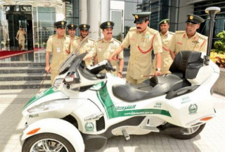  Phương tiện đặc biệt của cảnh sát Dubai 