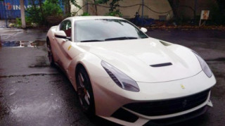  Siêu xe Ferrari F12 Berlinetta thứ 2 về Việt Nam 