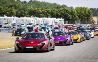  Siêu xe khuấy đảo đường đua trứ danh 