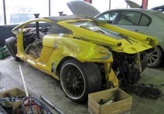  Thợ Hà Nội ‘xẻ thịt’ siêu xe Lamborghini Gallardo 