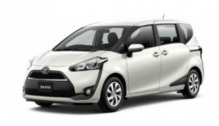 Toyota Sienta 