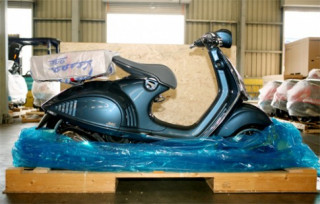  Vespa 946 đời 2014 đầu tiên về Việt Nam 