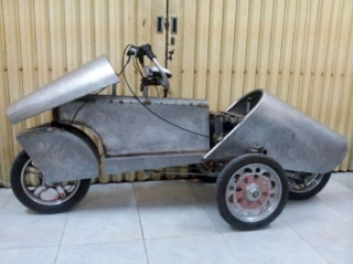  Xe điện 4 bánh tự chế của người Việt Nam 