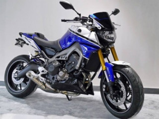  Yamaha MT-09 độ phong cách môtô đua 