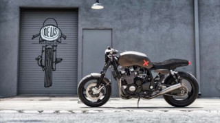  Yamaha XJR1300 độ Deus phong trần 