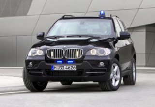  BMW ra mắt X5 chống đạn 