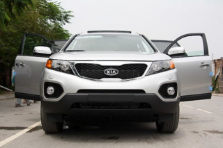  Kia Sorento 2010 có mặt tại Việt Nam 