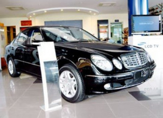  Mercedes-Benz Việt Nam giảm giá xe 