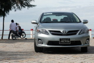  Thị trường ôtô Việt Nam rơi vào khó khăn 