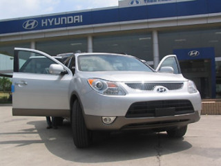  Ôtô nhập khẩu đồng loạt giảm giá 