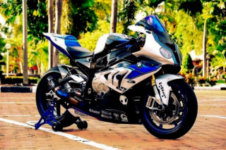 BMW HP4 bản độ đơn giản nhưng đẳng cấp