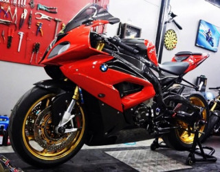 BMW S1000RR 2015 độ siêu khủng của biker Thái