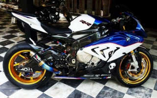BMW S1000RR 2015 trong bản độ siêu khủng đến từ Thailand