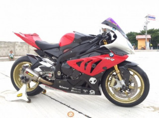 BMW S1000RR dọn đơn giản tốn vài ngàn