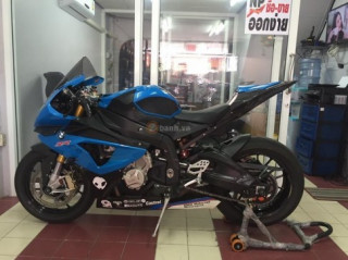 Cá mập biển xanh BMW S1000RR độ đầy tinh tế của dân chơi Thái