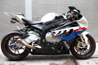 Cá mập trắng S1000RR trong bản độ đầy hấp dẫn