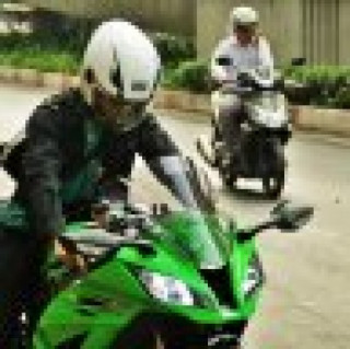 Dư sử dụng nên bán BMW F800 GSA 2015