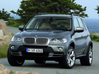  Hàng loạt xe BMW gặp lỗi 