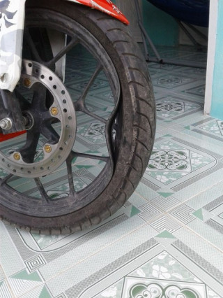 Nếu Winner 150 bị tai nạn như vậy thì tốn bao nhiêu tiền?
