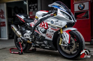 Siêu mẫu S1000RR mạnh mẽ từ US Style