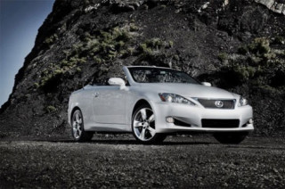  Vẻ đẹp tinh tế của Lexus IS 350C 