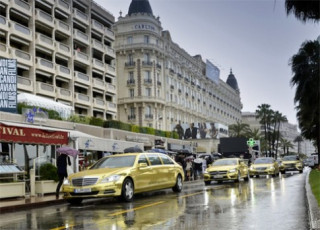  Dàn Mercedes mạ vàng ở LHP Cannes 