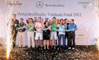  Giải golf Mercedes trị giá gần 5 tỷ đồng 