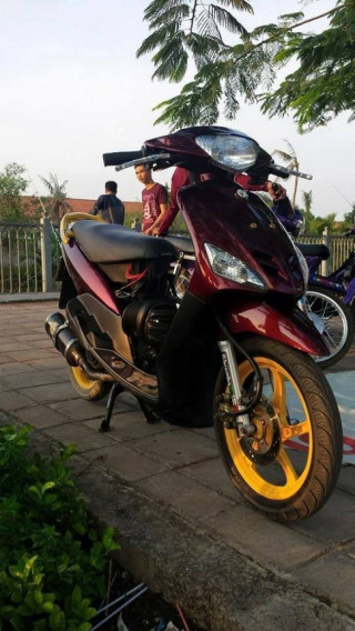 Mio đấu Vua nước đề trở lại