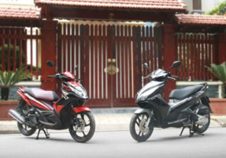 Nouvo SX và Airblade 2013: Sự lựa chọn khó khăn.