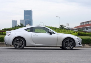  Toyota 86 - nét khác lạ cho khách hàng Việt 