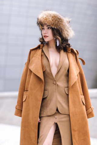 Trà Ngọc Hằng hở bạo, Tóc Tiên diện bodysuit gây chú ý