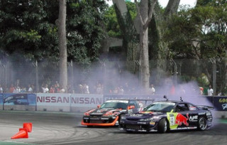  Sôi động đường đua Formula Drift tại Singapore 