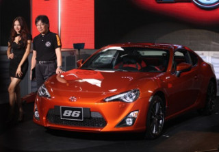  Toyota 86 có giá 1,65 tỷ đồng tại Việt Nam 