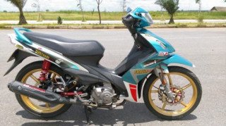 Axelo Syntium Petronas - cơn gió lạ thoáng qua