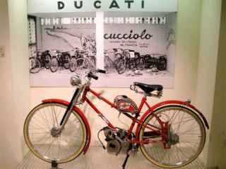  Bên trong viện bảo tàng Ducati 