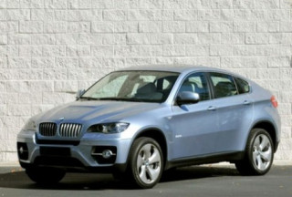  BMW giới thiệu serie xe ‘xanh’ tại Los Angeles 