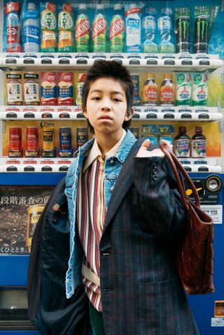  Cậu bé Nhật 15 tuổi nổi tiếng nhờ phong cách nổi loạn 