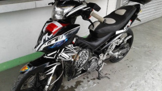 Exciter 135 với dàn áo tem đấu độc đáo