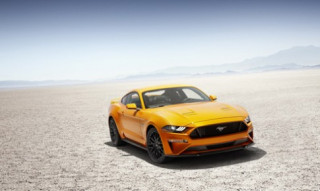  Ford Mustang 2018 lộ diện - ‘tái đấu’ Chevrolet Camaro 