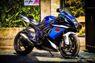 Gixxer 1000 mạnh mẽ và cá tính với option thể thao