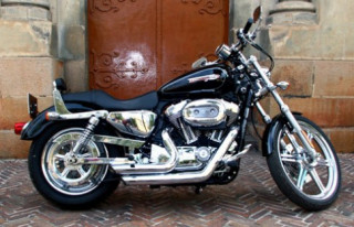  Harley Davidson XL1200 ‘sói hoang’ trên phố Sài Gòn 
