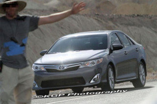  Lộ diện Toyota Camry hybrid 2012 