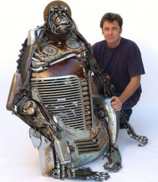  Tác phẩm điêu khắc từ phế liệu xe hơi 