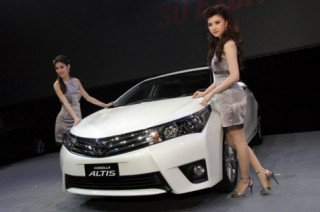 Toyota Altis thế hệ mới giá từ 23.400 USD tại Thái Lan 